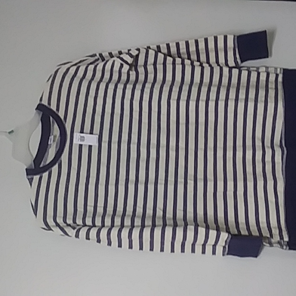 Old Navy Sweater